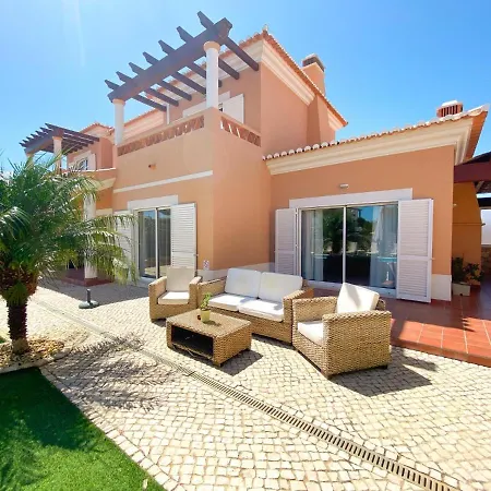 Casa Moreira *